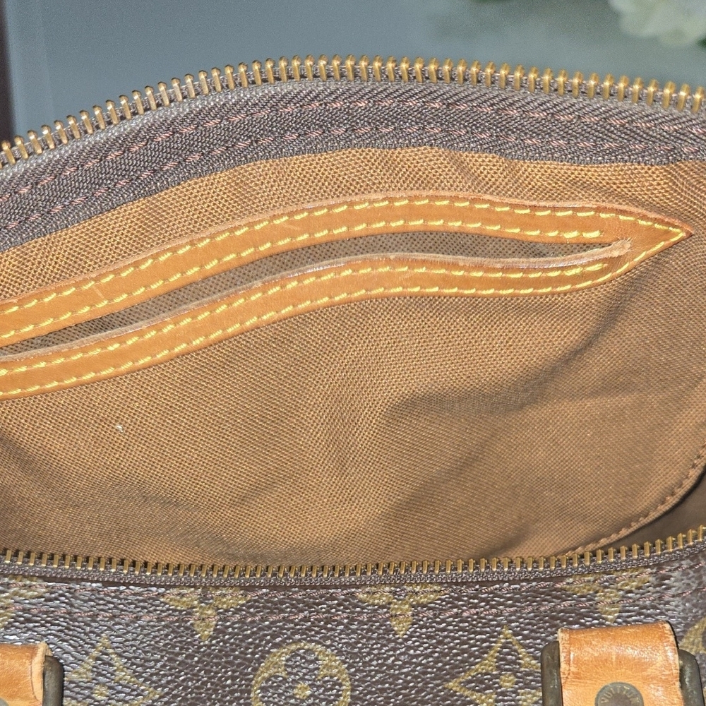 Lv Elegant Designer Speedy Handbag - Picture 10 of 13